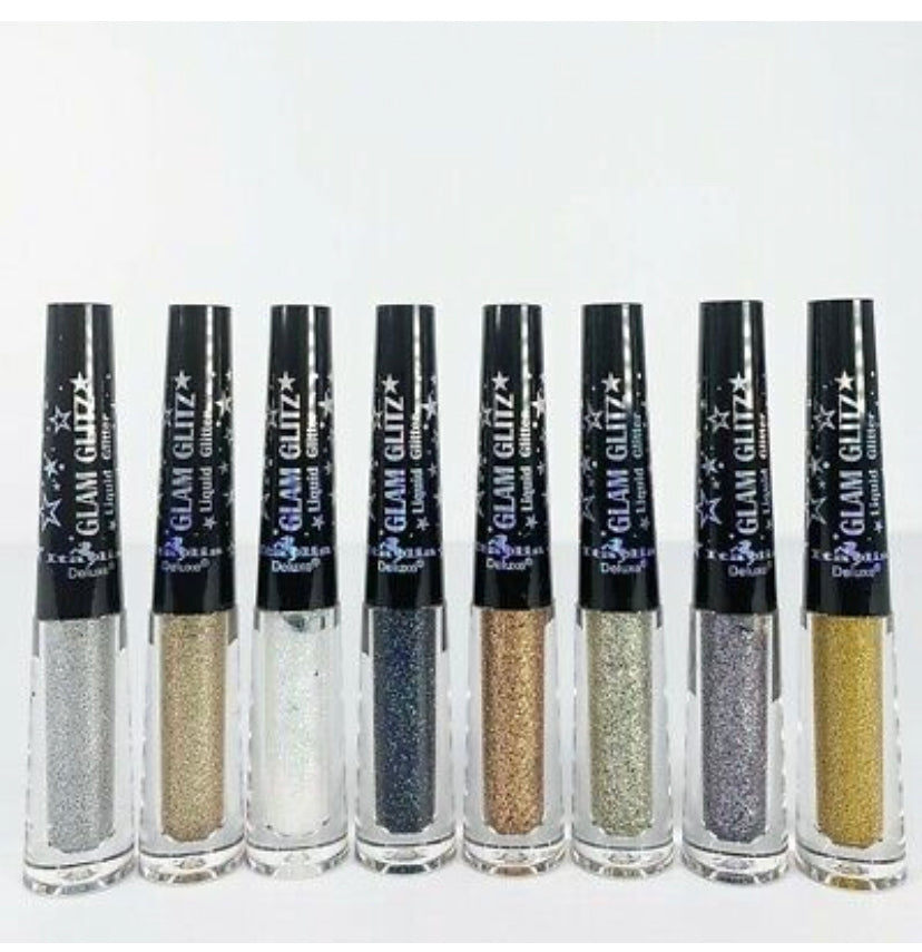 Glam glitter eyeliner